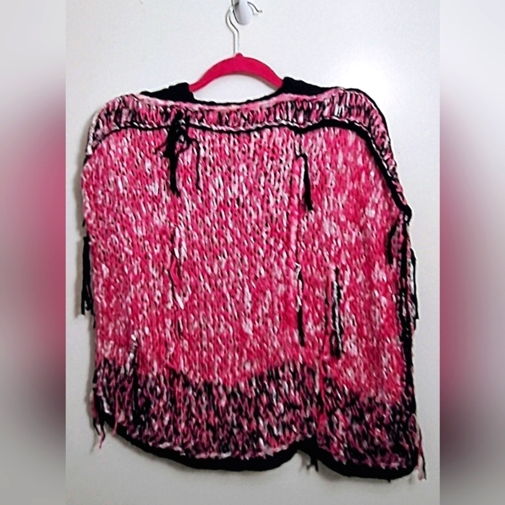 NWT Boho Cashmere Blend Sleeveless Hooded Slouch Top With Silk Ribbon Accents.